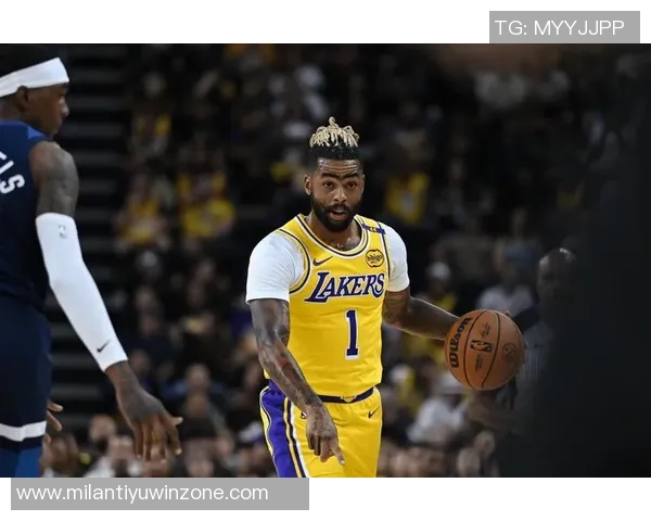 萨拉夫表现不佳半场仅得2分3助攻却犯规5次显露稚嫩状态